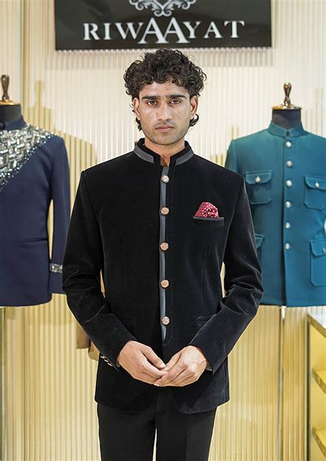 Black Velvet Bandhgala Suit – riwaayat