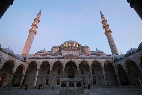 Suleymaniye Mosque • Location, Photos and Information About It ...