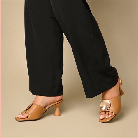 Tan Coin Heels – The CAI Store