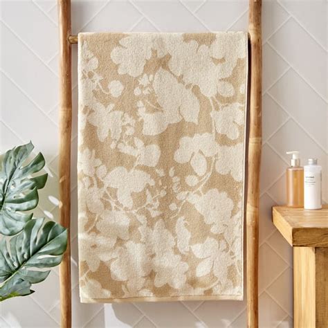Buy Bath Towels Online @ Best Prices in India | Home Centre