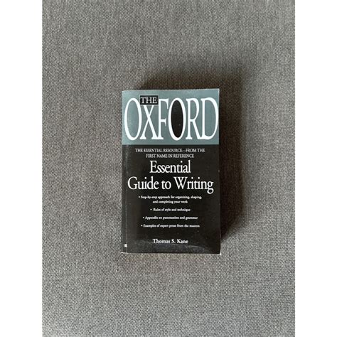 The Oxford Essential Guide to Writing | Shopee Thailand