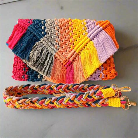 Art Tales - Handmade Crochet & Macrame Flowers,Decor, handBags & Gifts