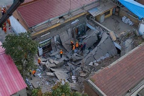 第10名！长沙居民自建房倒塌事故现场再抢救出一名被困人员|长沙市_新浪新闻