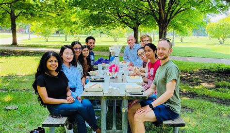 Current PhD Students | School of Molecular & Cellular Biology | UIUC