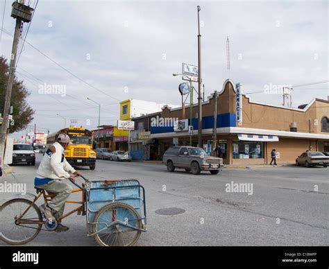 Street scene, Rio Bravo, Mexico Stock Photo - Alamy