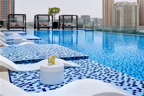 Mövenpick Hotel Jumeirah Village Triangle Pool: Pictures & Reviews ...
