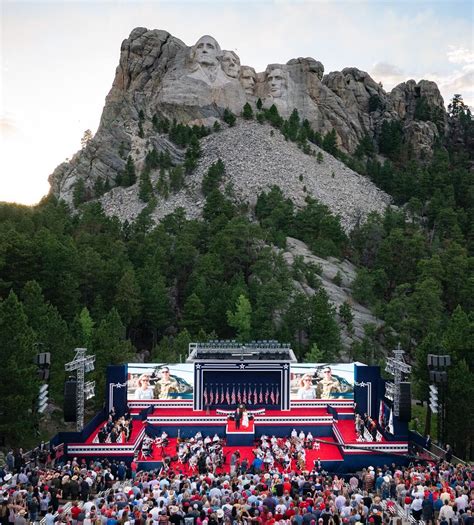 Faces of Freedom: July 4th at Mount Rushmore | AM 590 The ANSWER ...