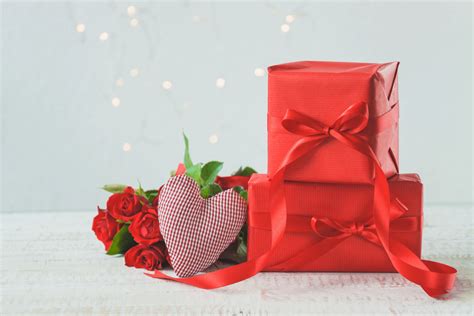 Gift wrapping