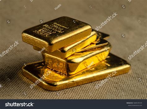 Fine Gold Bars: Over 3,615 Royalty-Free Licensable Stock Photos ...