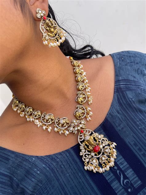 Ns1514 lord ganesha with elephant victorian neckset – Yuvi_Collections