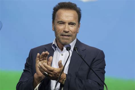 Arnold Schwarzenegger tells Putin in video: Stop this war