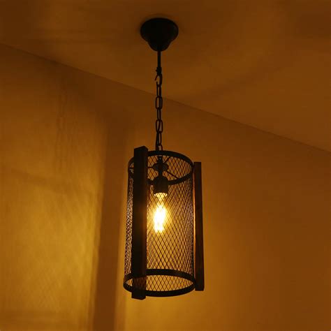 Woody Mesh Pendant Light for Classic & Vintage | Light & Living