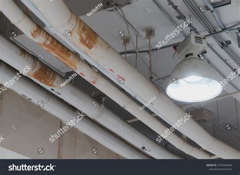 287 Mercury Vapor Lamps Images, Stock Photos & Vectors | Shutterstock