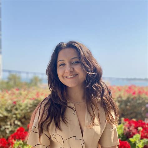 Dominique Galves | Hispanic Serving Institution (HSI) Initiatives