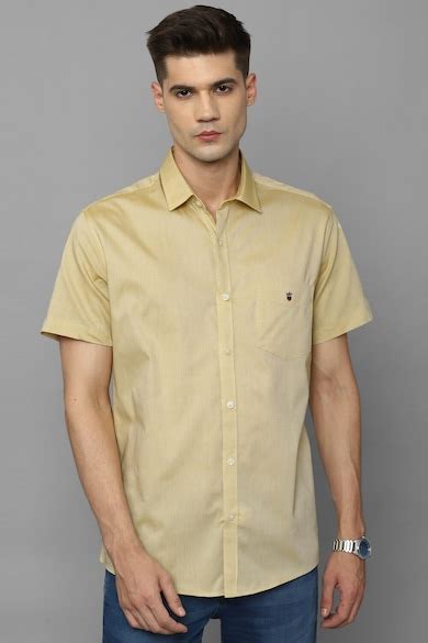 Buy Men Yellow Slim Fit Solid Half Sleeves Casual Shirt Online - 913705 ...