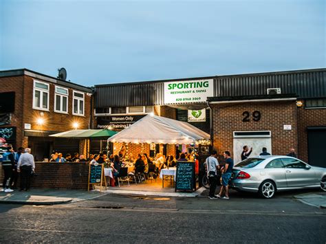 Sporting Clube De Londres - Review - Notting Hill - London - The ...