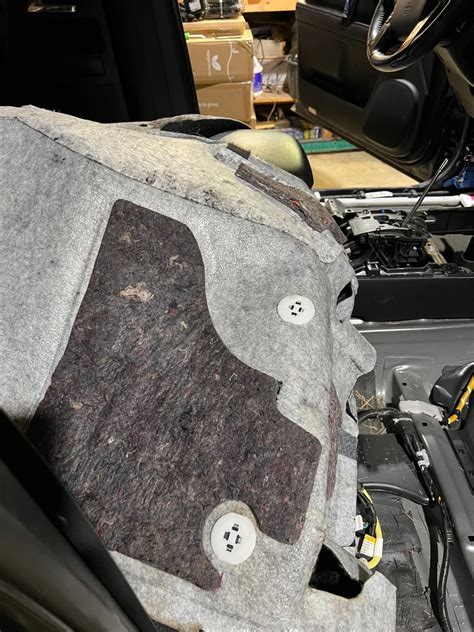 Passenger front and rear floorboard wet NO sunroof and Vehicle not ...