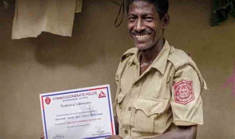 VIDEO: मिलिये ट्रैफिक पिच के बिली बाउडन से! - India TV Hindi