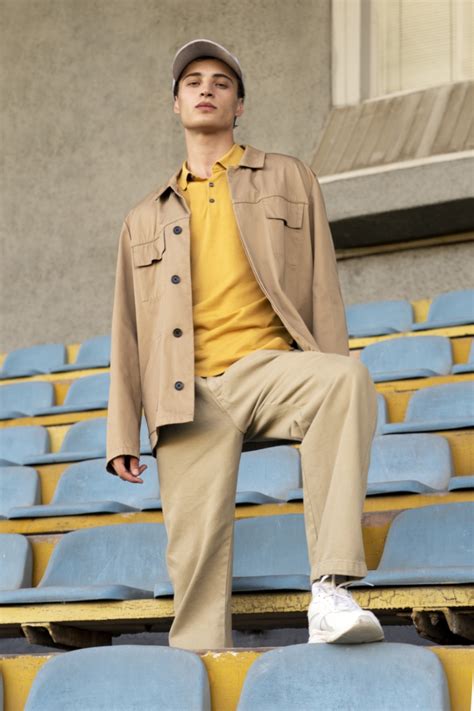 Business Casual Men Khaki Pants 的图像结果