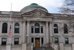 Woman sues Columbia County sheriff for giving away phone with nudes