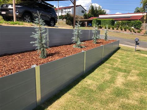 SuperCapping Super Sleeper Composite Retaining Wall 2.03 EX YARD ...