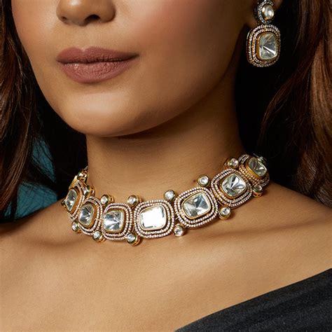 Buy Premium Kundan Sets for Weddings & Special Occasions – Jewels by ...