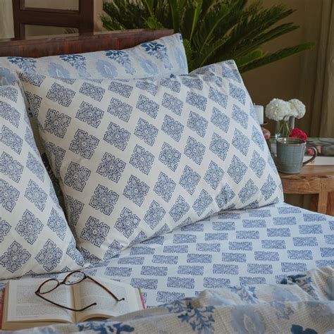 Jali indigo bedsheet & pillow cover set – Inka