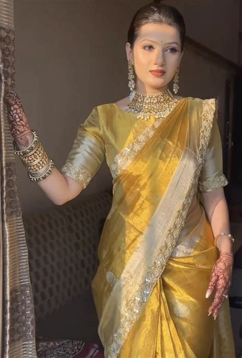 8 Best Sarees for Summer Wedding to Beat the Heat in Style in 2025