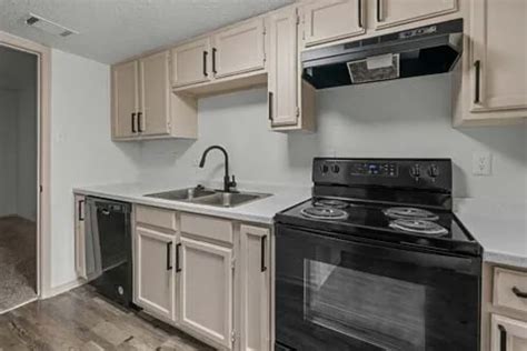 Little Creek Apartments - Cedar Hill, TX 75104 | ApartmentGuide.com