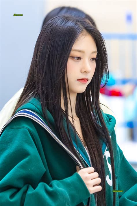 Pin by Ximena García on Haerin 🐹 in 2025 | Korean celebrities, Asian ...