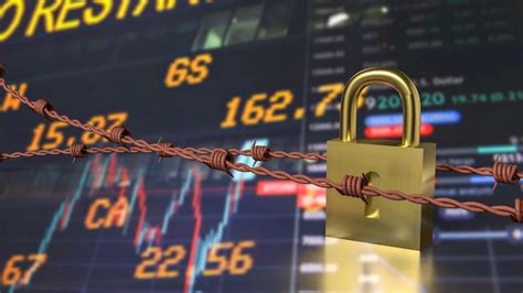 Golden lock for security or business concept 3d rendering | Premium Photo