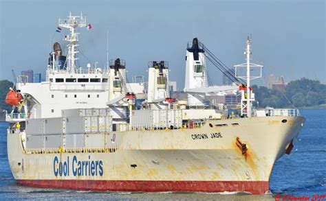 CROWN JADE, Refrigerated Cargo Ship - Details and current position ...