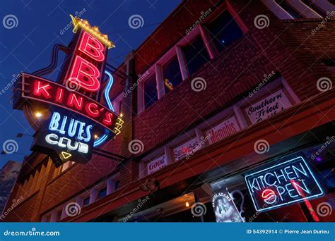 Bar and Restaurants on Beale Street Editorial Stock Image - Image of ...