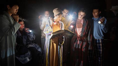 Netflix's 'The Midnight Club' Review: Deeply Moving Horror That Isn't ...