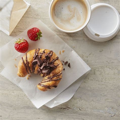 Pillsbury™ Baked Croissant Butter Curved 1 oz