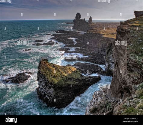 Lonsdrangar cliff, Snaefellsnes Peninsula, Iceland Stock Photo - Alamy