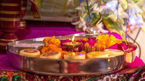 The ultimate Holi sales & marketing guide for beginners - GoDaddy ...