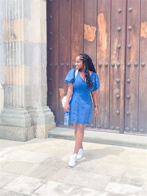 What Color Shoes To Wear With A Blue Dress: 15+ Stunning Colors That ...