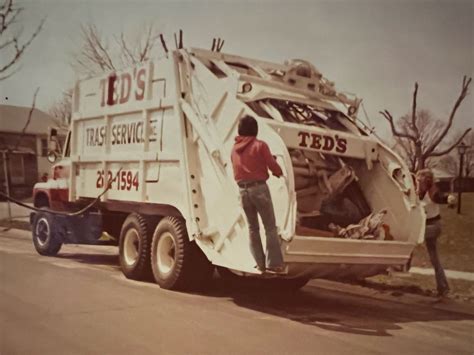 Job Opportunities | Ted's Trash Service, Inc.