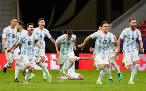 阿根廷6-1大胜巴拉圭 晋级美洲杯决赛_频道_凤凰网