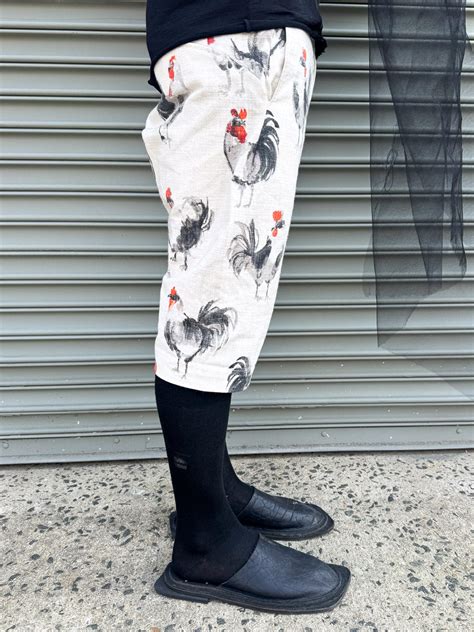 Busty Beauty Likes to Prepare her Ass for Lunch for a Big Cock Minimalist