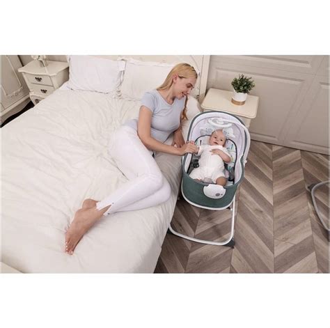 Mastela 6 in 1 Bassinet Rocker Deluxe Multi-Functional