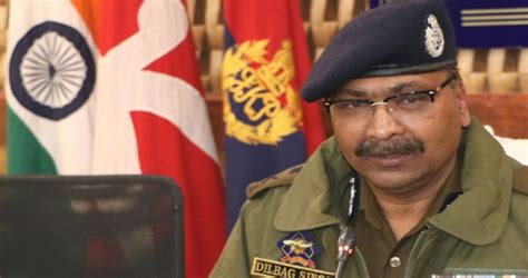 दिलबाग सिंह के अलर्ट के बावजूद आतंकियों ने की हेड कांस्टेबल की हत्या ...