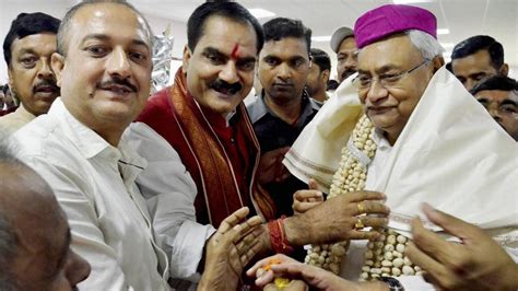 Bihar: Six DMs, 28 IAS and 44 IPS officers transferred after new govt ...