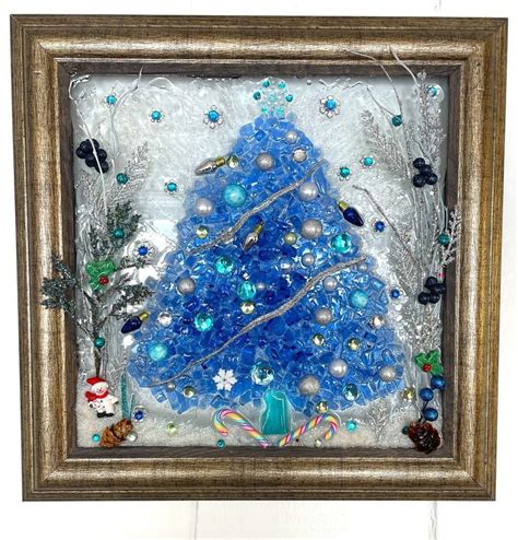 I am honored to be an art vendor at the Holiday Arts Festival on The ...