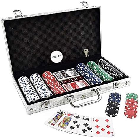 Gambit Goods Deluxe 300-Piece Poker Chip Set with Aluminum Case, Cards ...