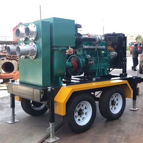 2台抽水移动泵车已投入合肥某化工厂使用