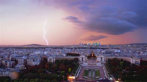 Bing Wallpaper Paris 的图像结果