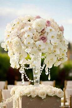 Flower Decoration For Weddings by Wedding Ceremony Flowers The Magazine Flower Decoration For Weddings
