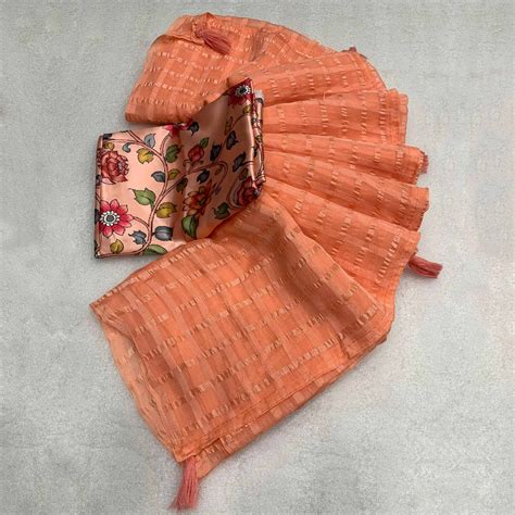 Peach Woven Chiffon Wrinkle Saree With Tassels
